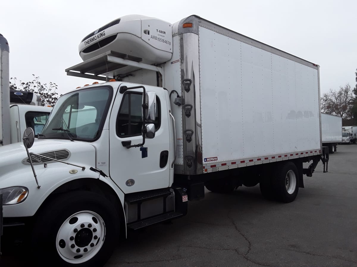 2017 Freightliner/Mercedes M2 106 666450