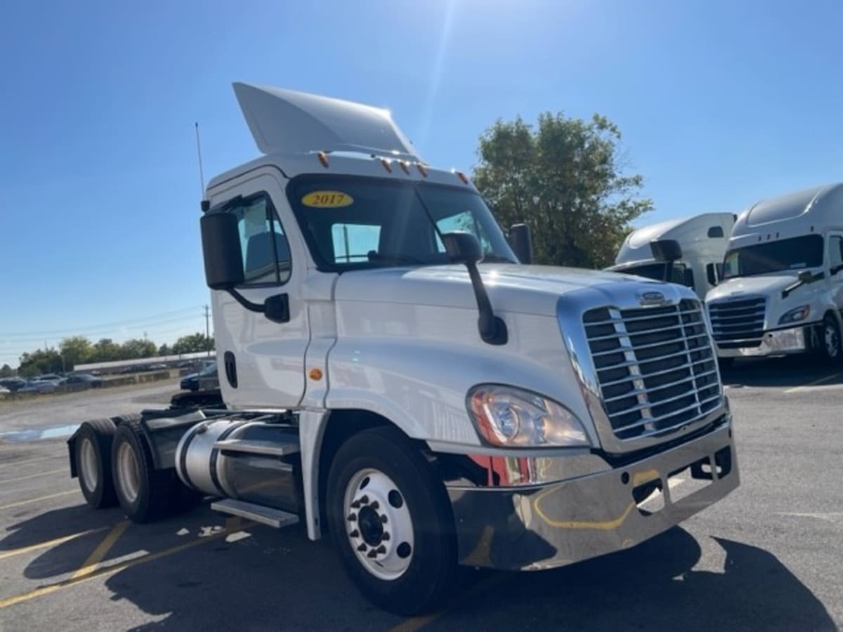 2017 Freightliner/Mercedes CASCADIA 125 666456