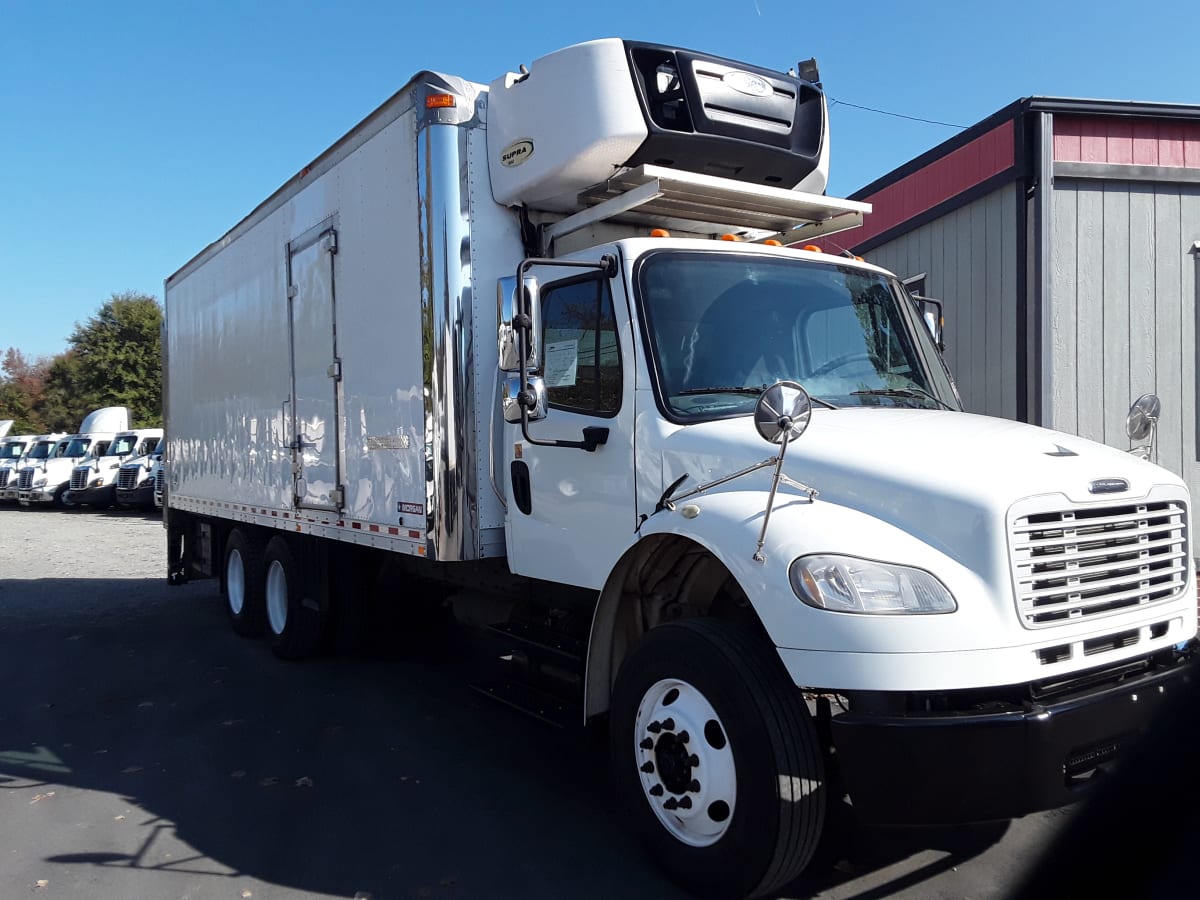 2017 Freightliner/Mercedes M2 106 666590