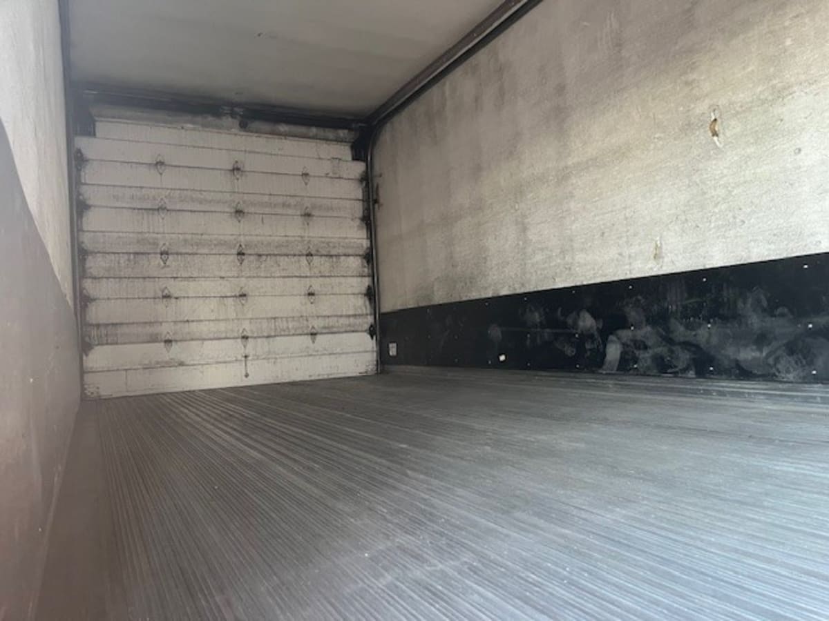 2017 Freightliner/Mercedes M2 106 666613