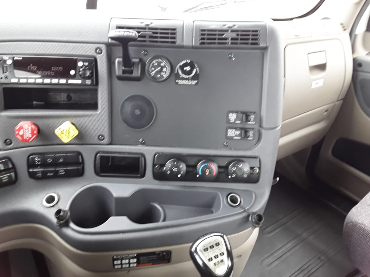 2017 Freightliner/Mercedes CASCADIA 125 666898