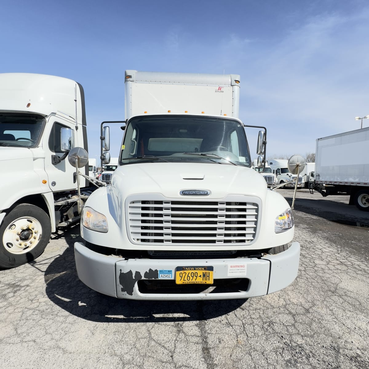 2017 Freightliner/Mercedes M2 106 666918