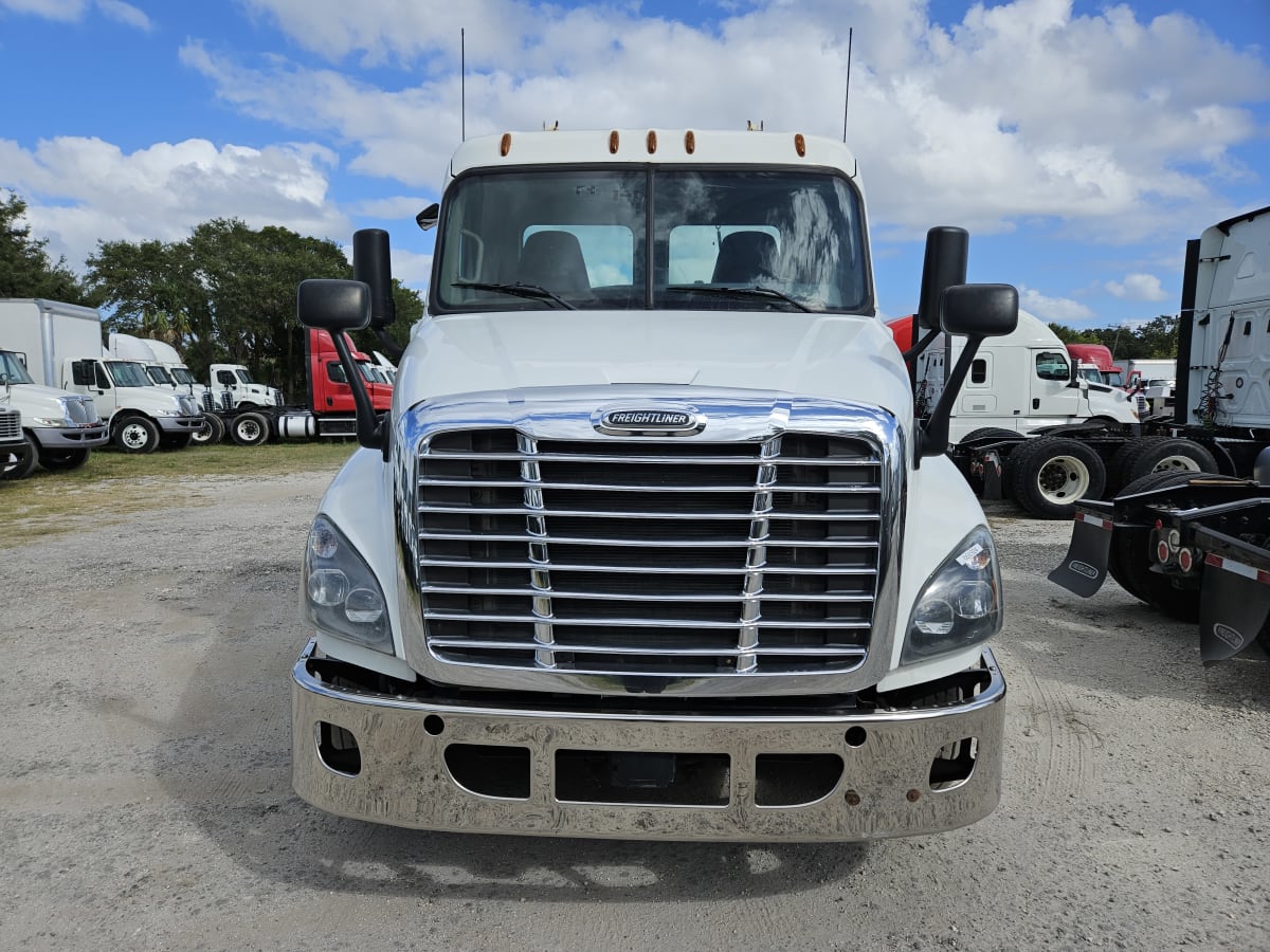 2017 Freightliner/Mercedes CASCADIA 125 666924