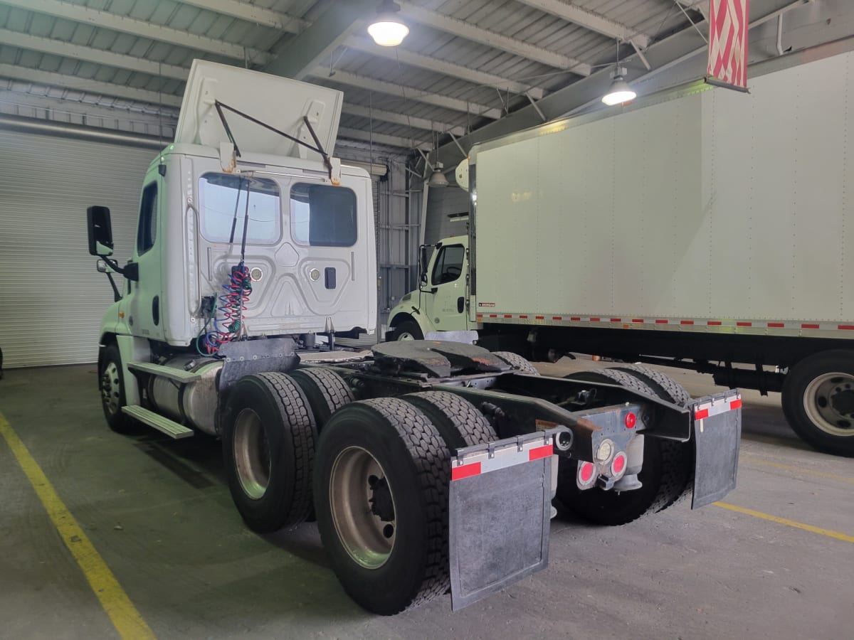 2017 Freightliner/Mercedes CASCADIA 125 666937