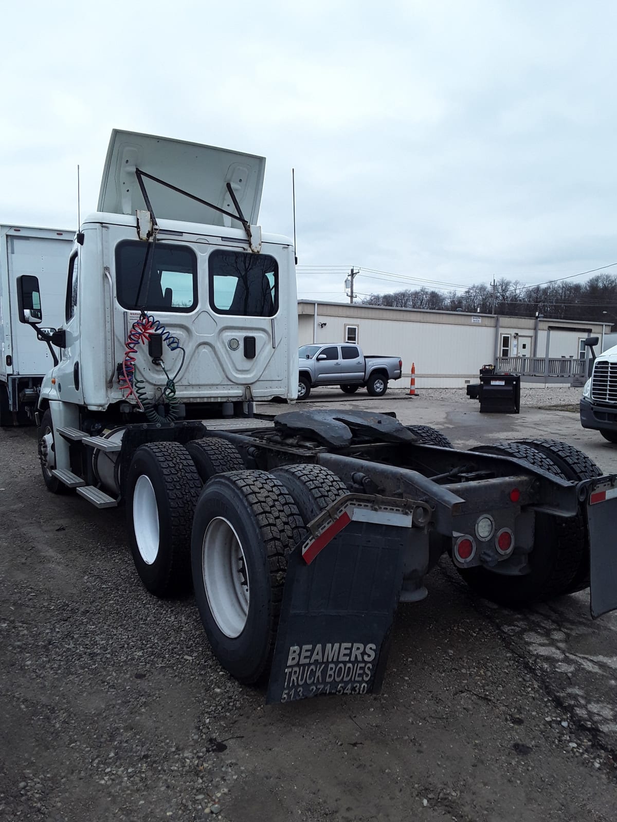 2017 Freightliner/Mercedes CASCADIA 125 666945