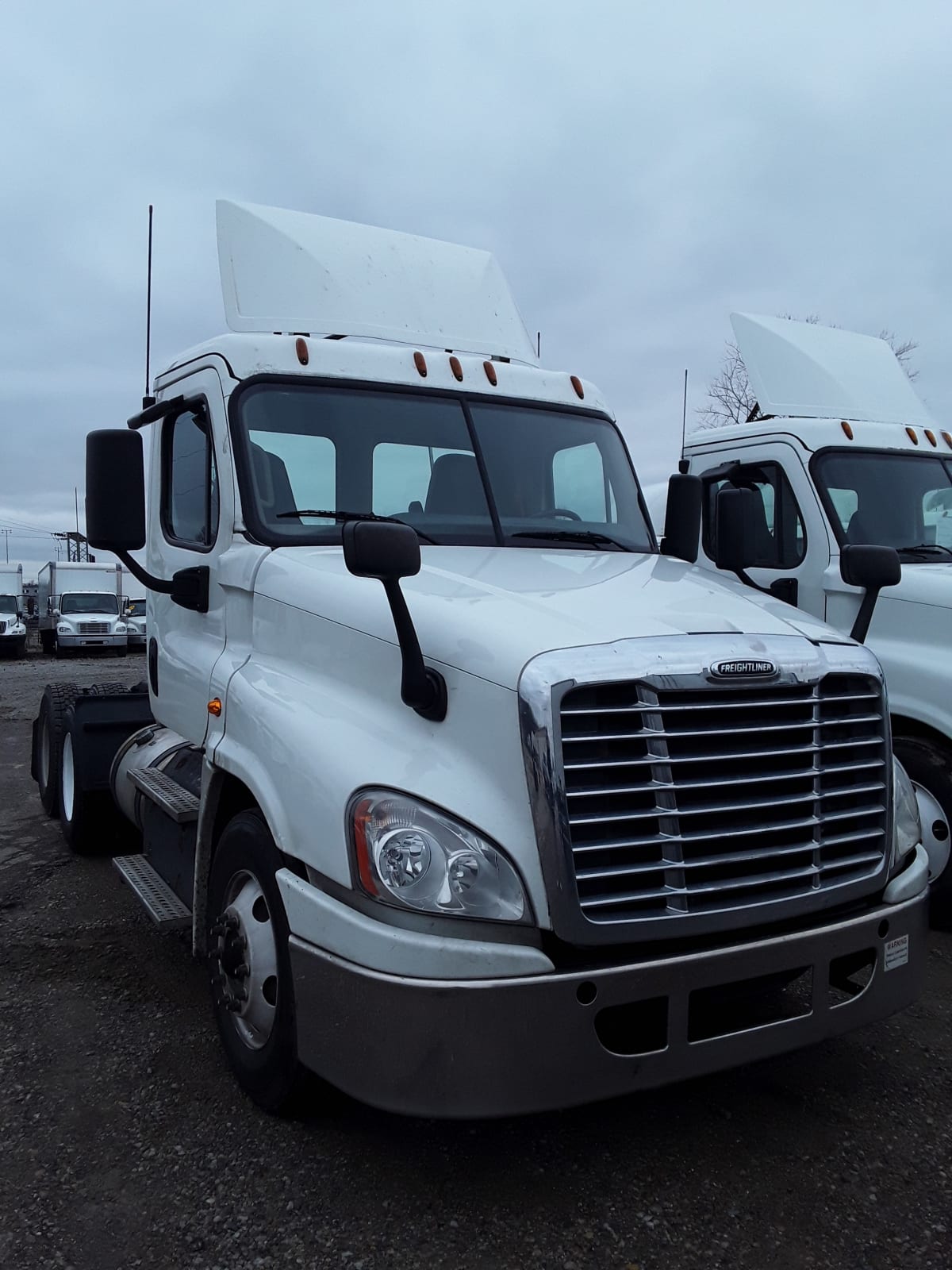 2017 Freightliner/Mercedes CASCADIA 125 666945