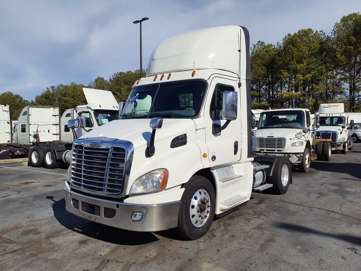 2017 Freightliner/Mercedes CASCADIA 113 666981