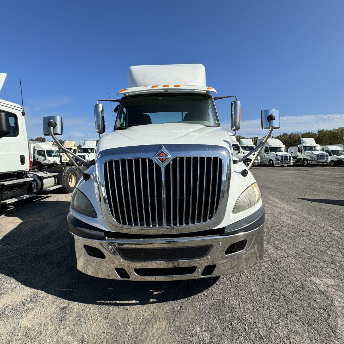 2017 Navistar International PROSTAR 667111