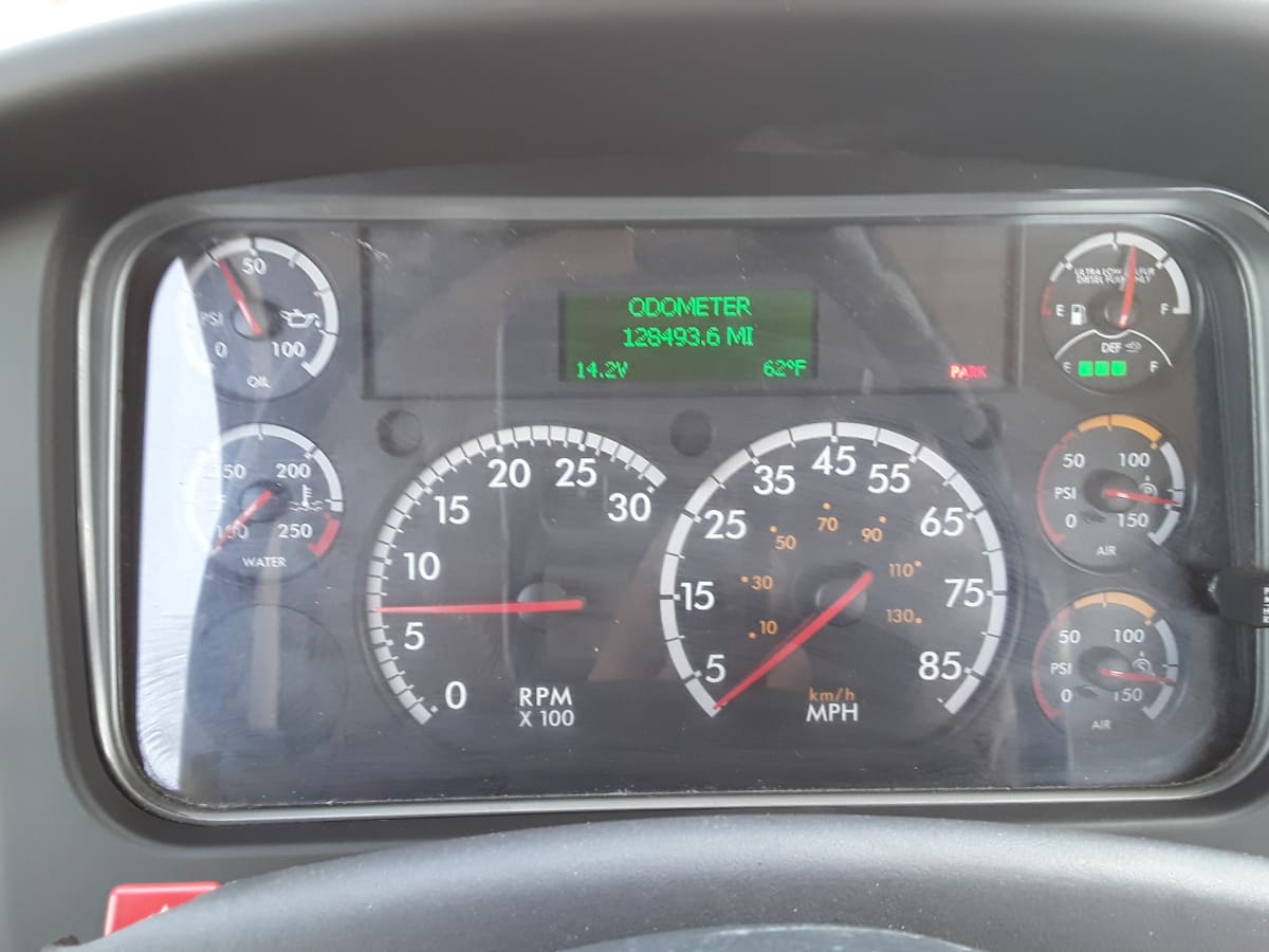 2017 Freightliner/Mercedes M2 106 667112