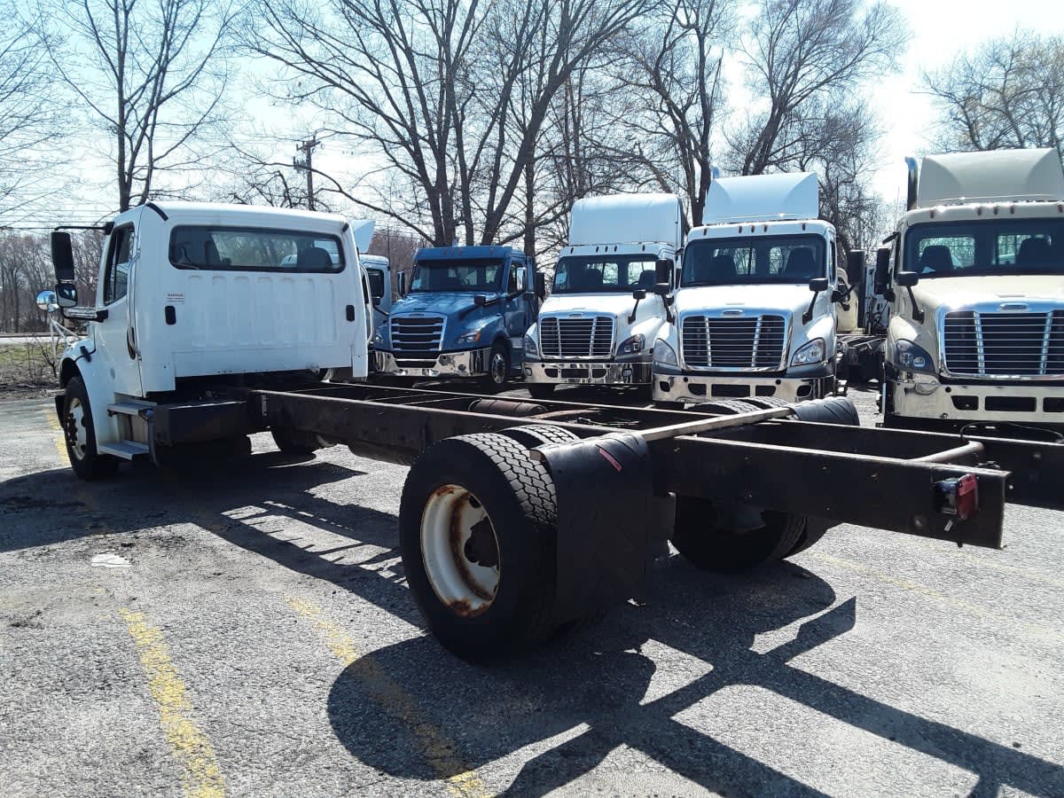 2017 Freightliner/Mercedes M2 106 667112