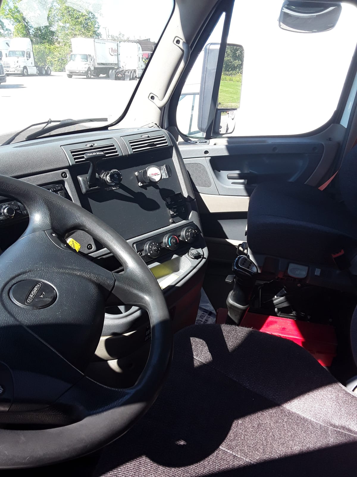 2017 Freightliner/Mercedes CASCADIA 125 667245