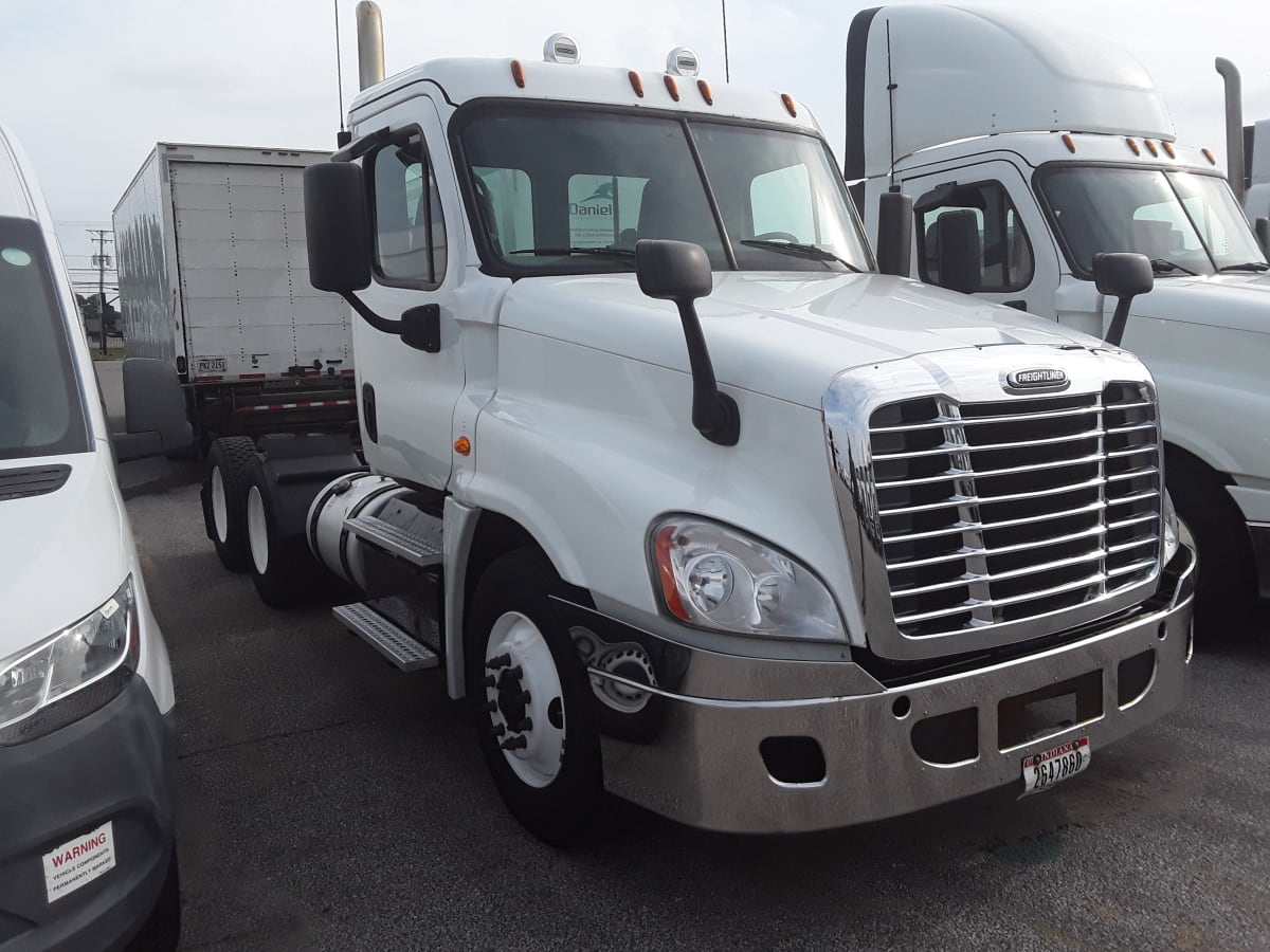 2017 Freightliner/Mercedes CASCADIA 125 667393