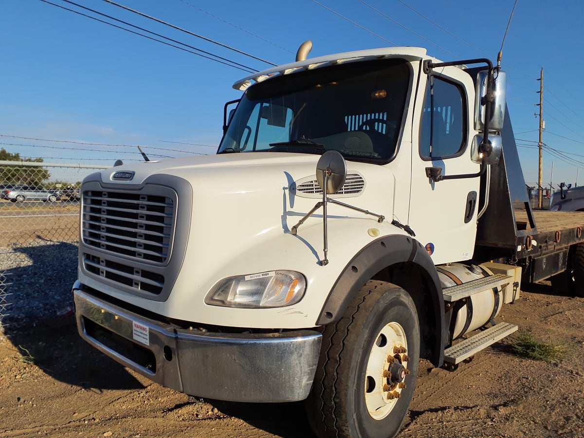 2017 Freightliner/Mercedes M2-112 667438