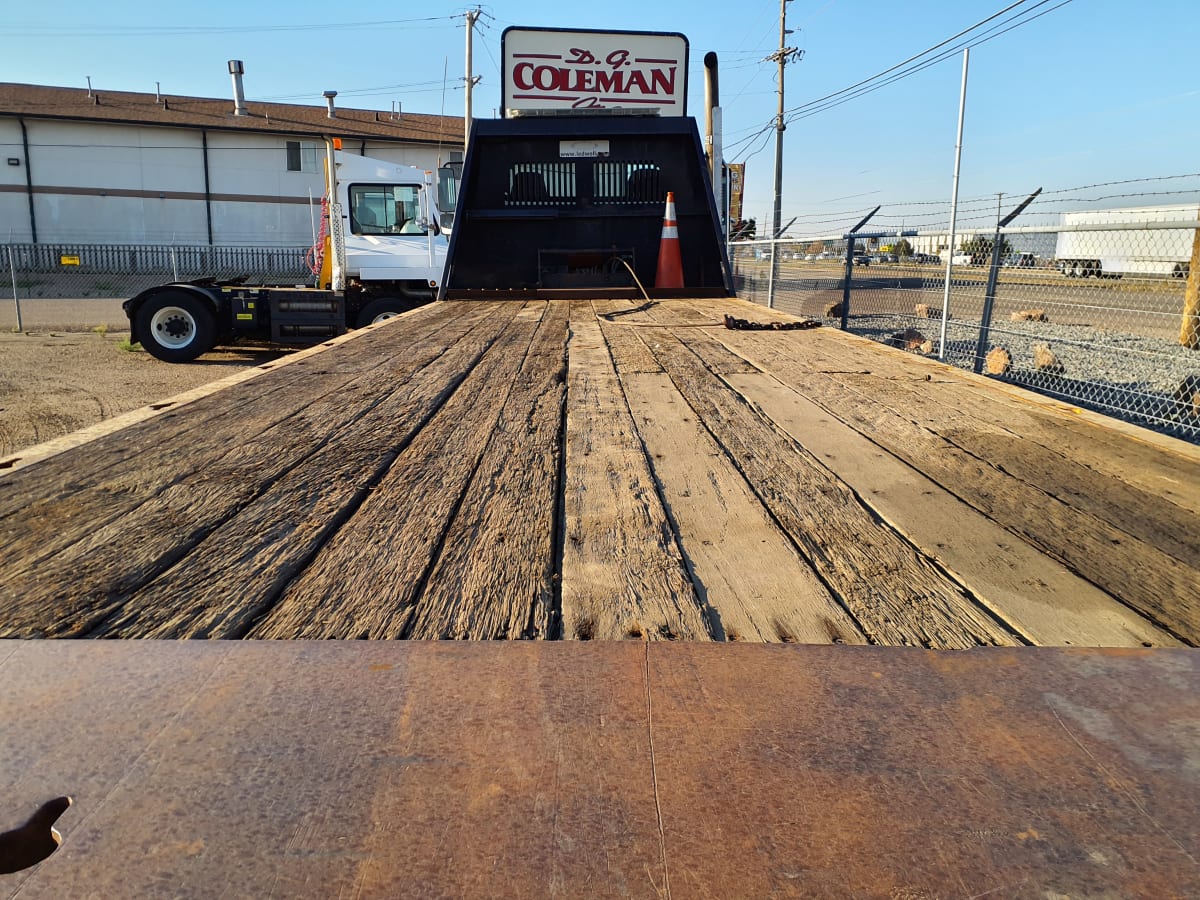 2017 Freightliner/Mercedes M2-112 667438