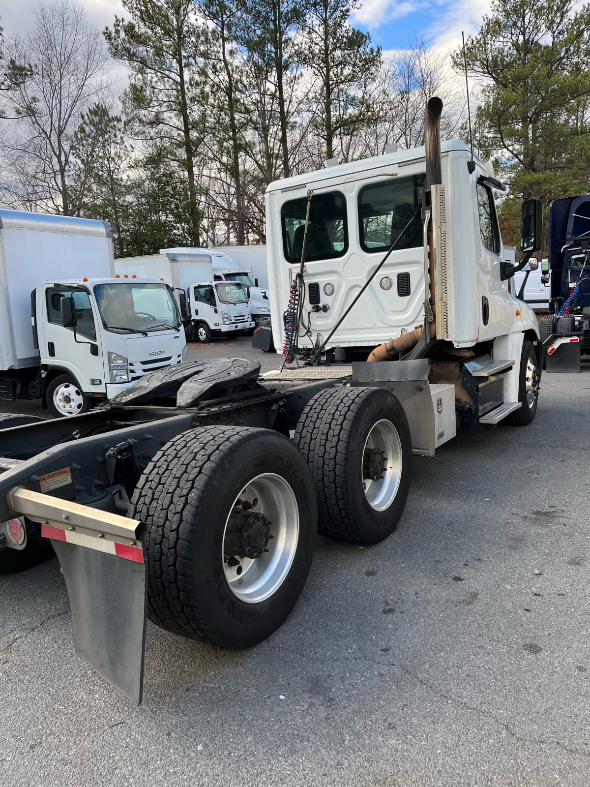 2017 Freightliner/Mercedes CASCADIA 125 667453