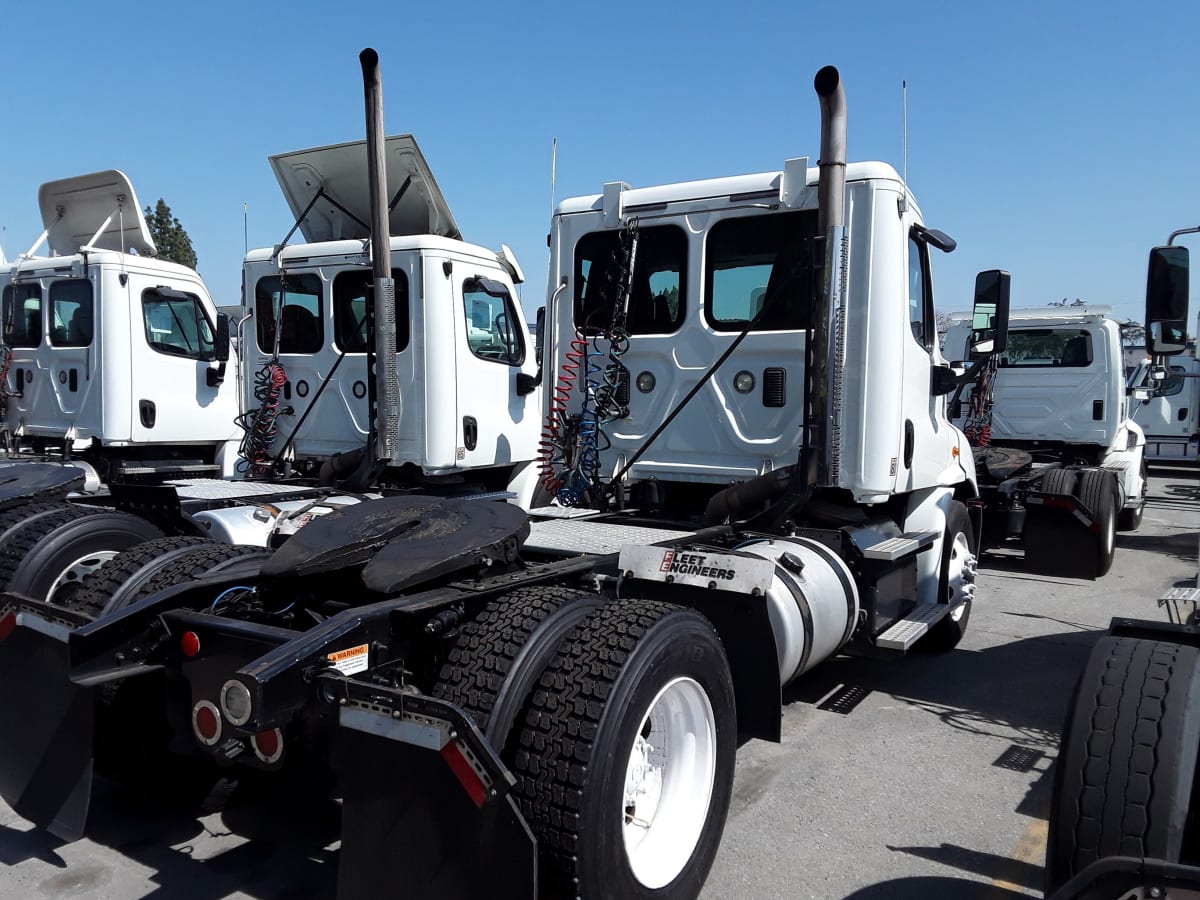 2017 Freightliner/Mercedes CASCADIA 113 667461