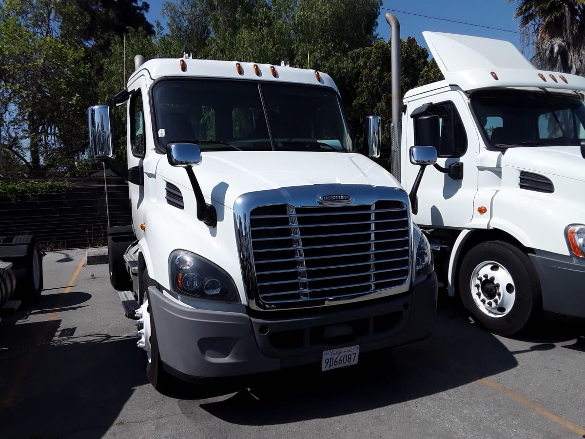 2017 Freightliner/Mercedes CASCADIA 113 667461