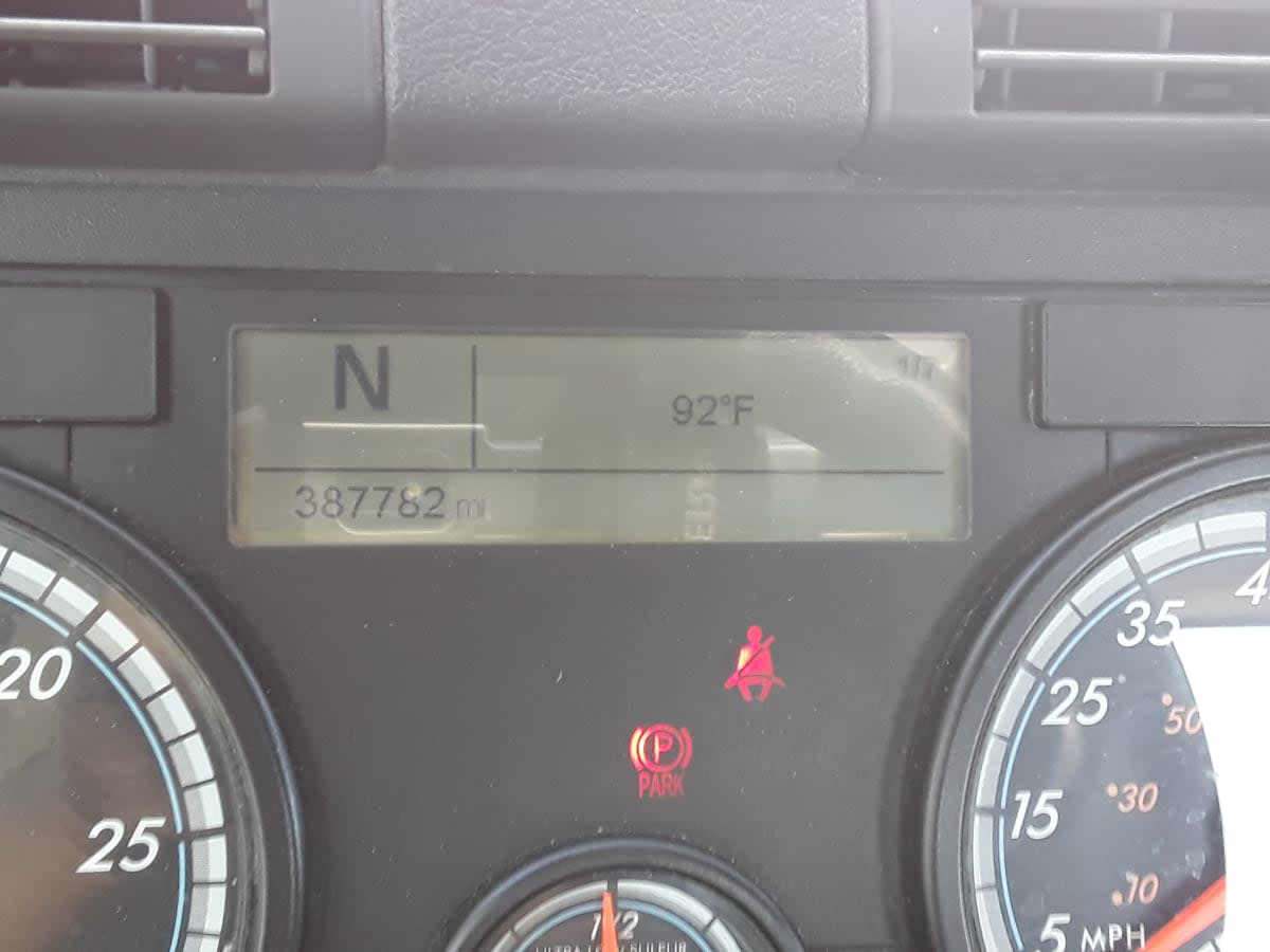 2017 Freightliner - image 9