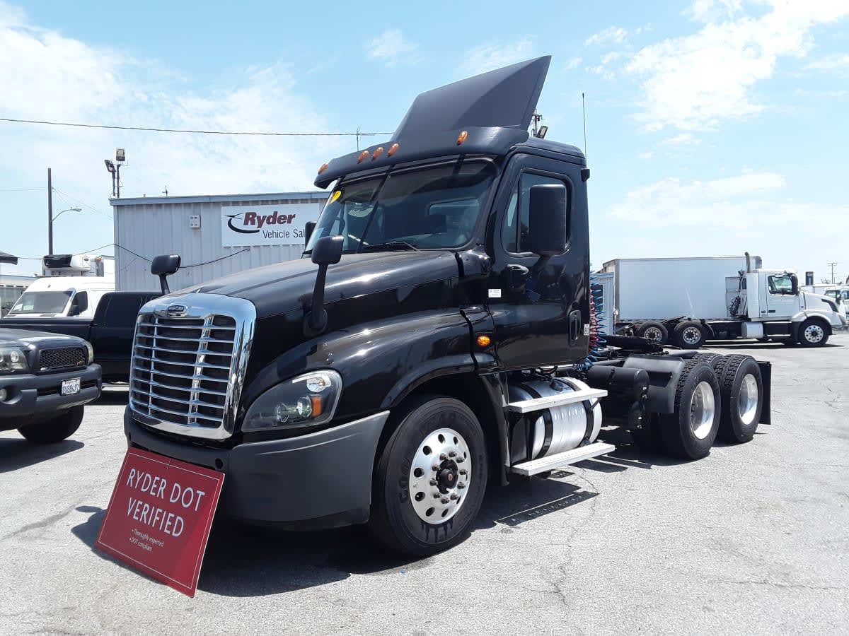 2017 Freightliner/Mercedes CASCADIA 125 667498