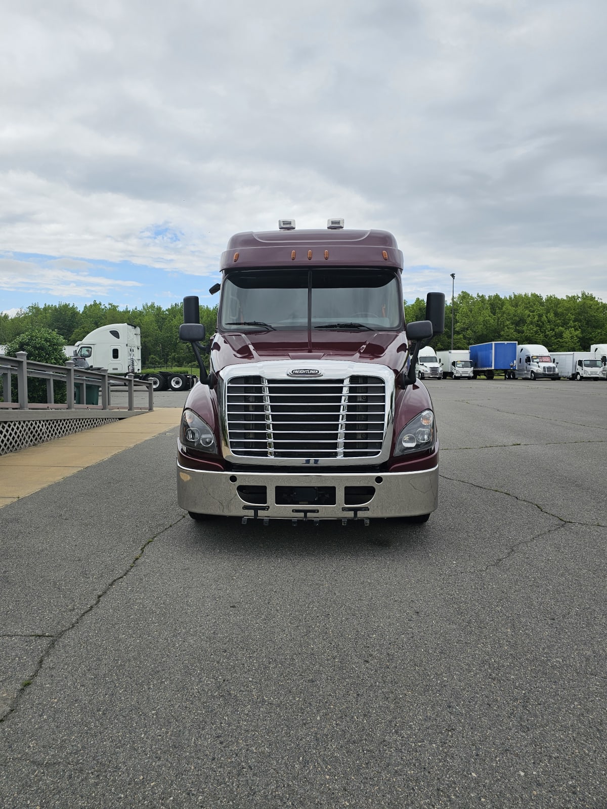 2018 Freightliner/Mercedes CASCADIA 125 667561