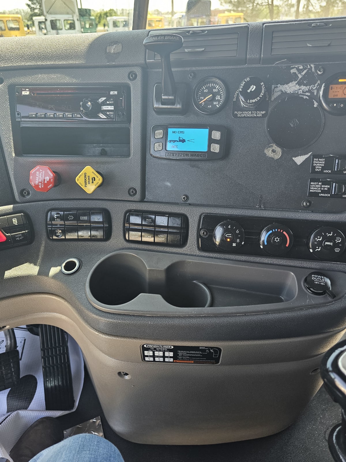 2017 Freightliner/Mercedes CASCADIA 125 667564