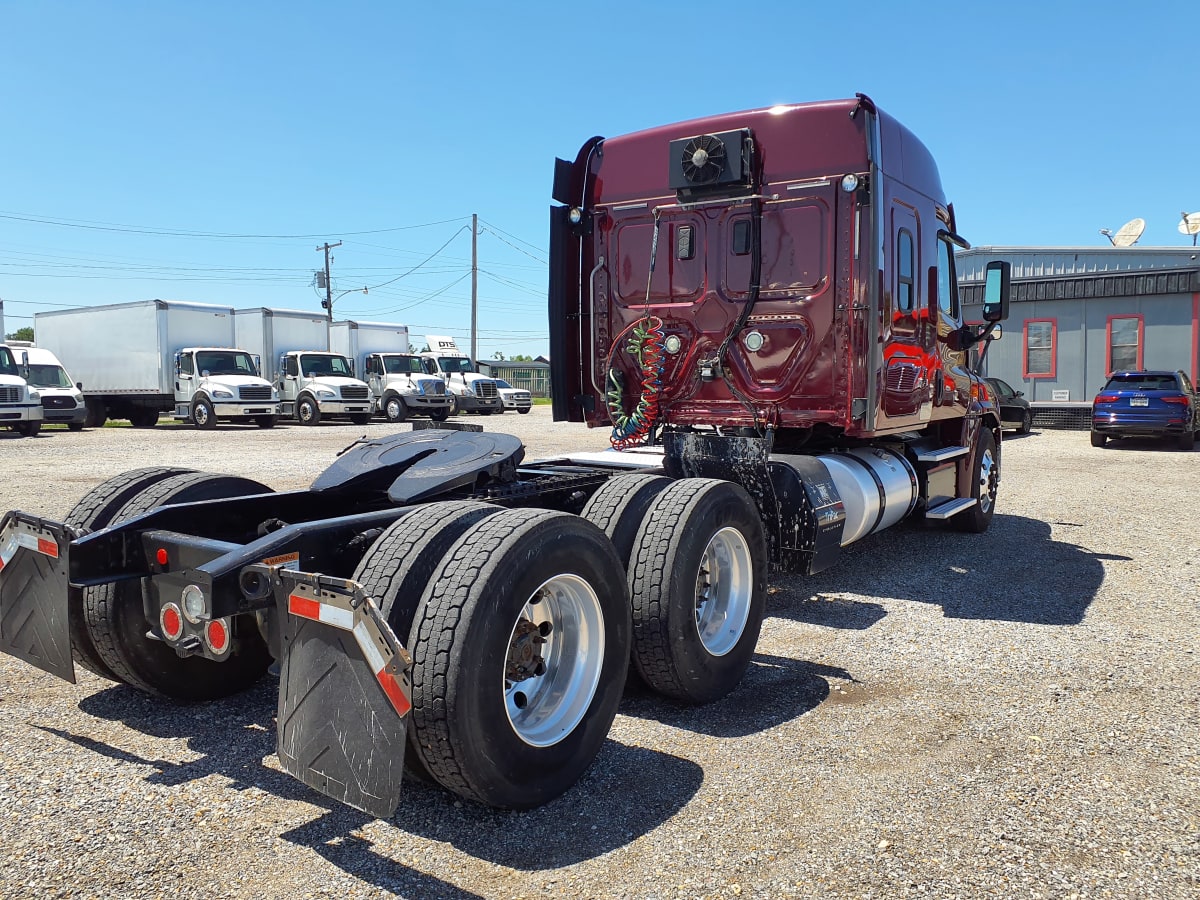 2017 Freightliner/Mercedes CASCADIA 125 667565