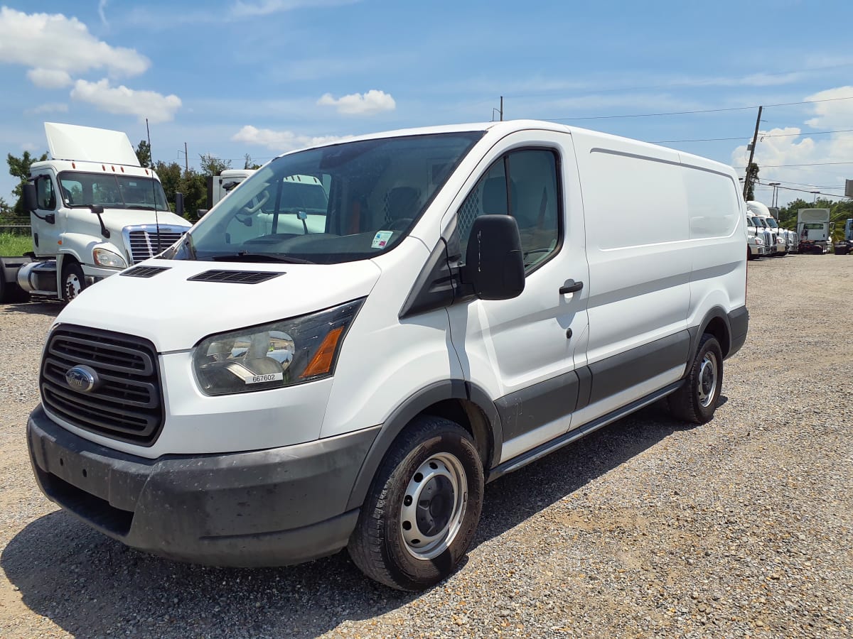 2016 Ford Motor Company TRANSIT VAN 667602