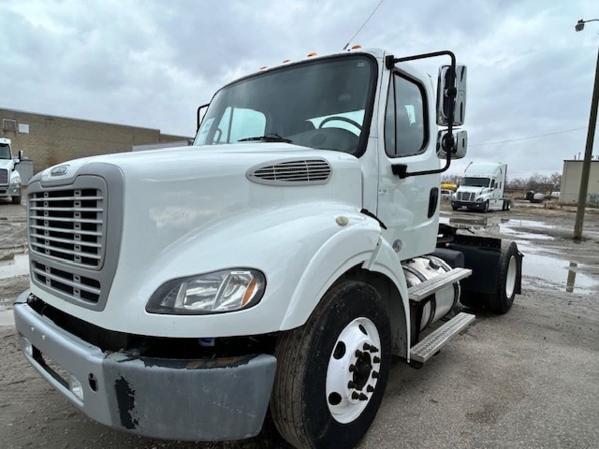 2017 Freightliner/Mercedes M2-112 667661