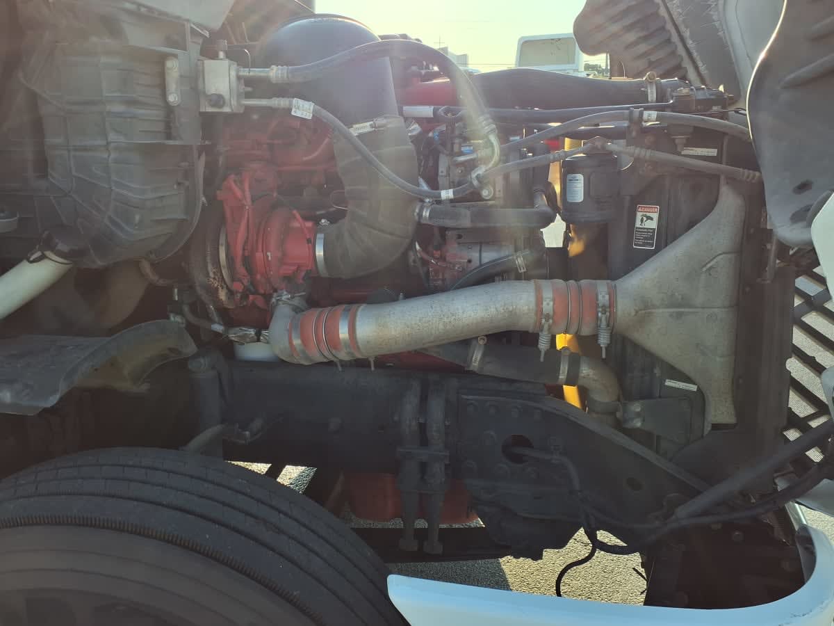 2017 Freightliner - image 10