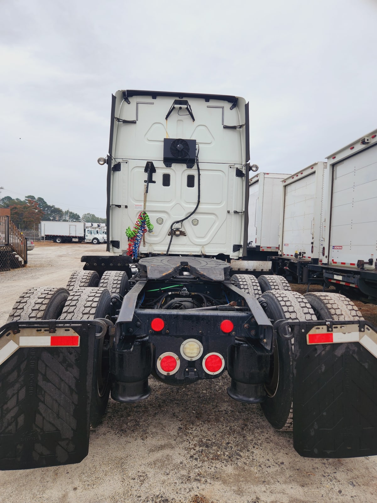 2017 Freightliner/Mercedes CASCADIA 125 667680