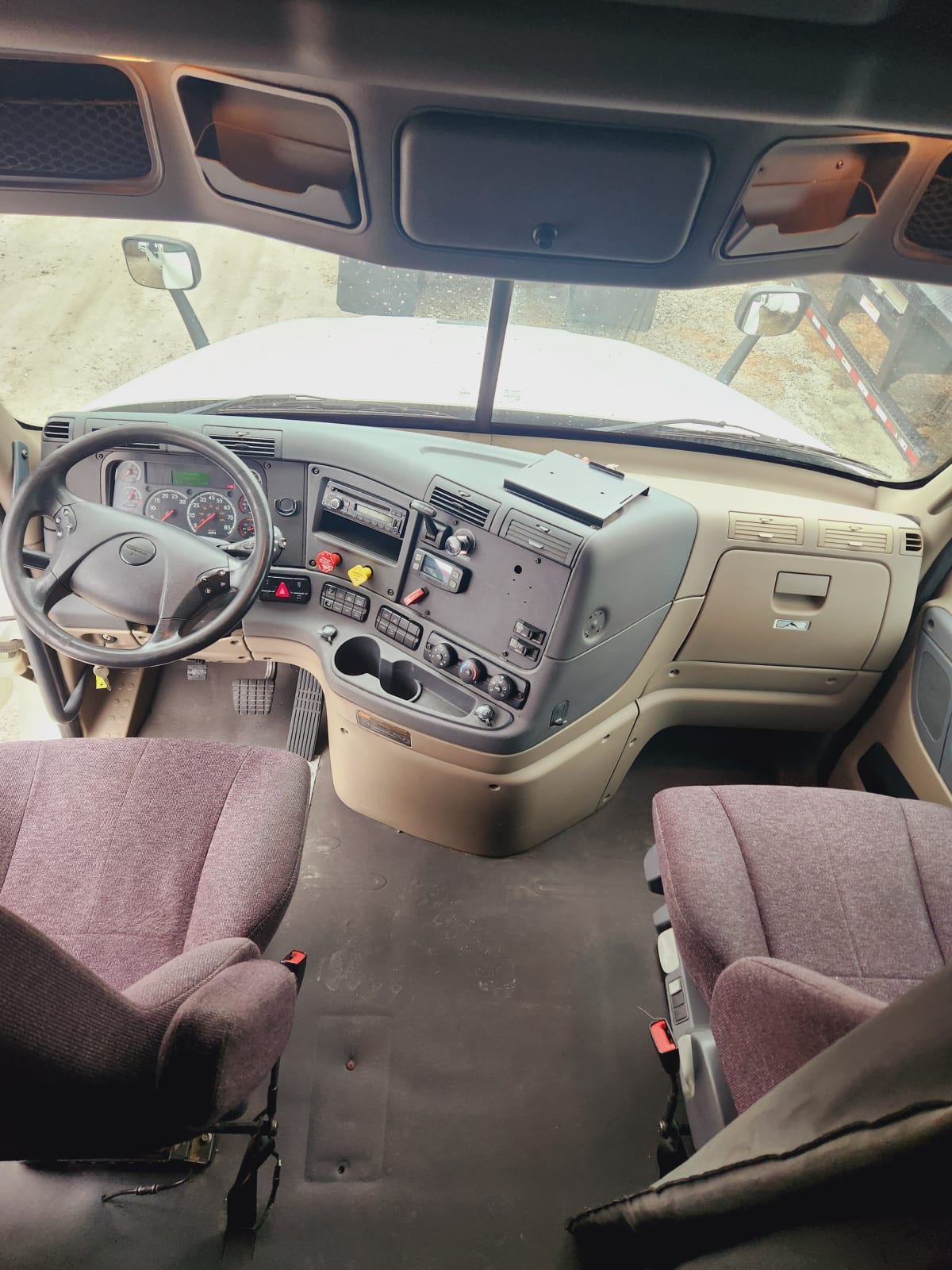 2017 Freightliner/Mercedes CASCADIA 125 667680