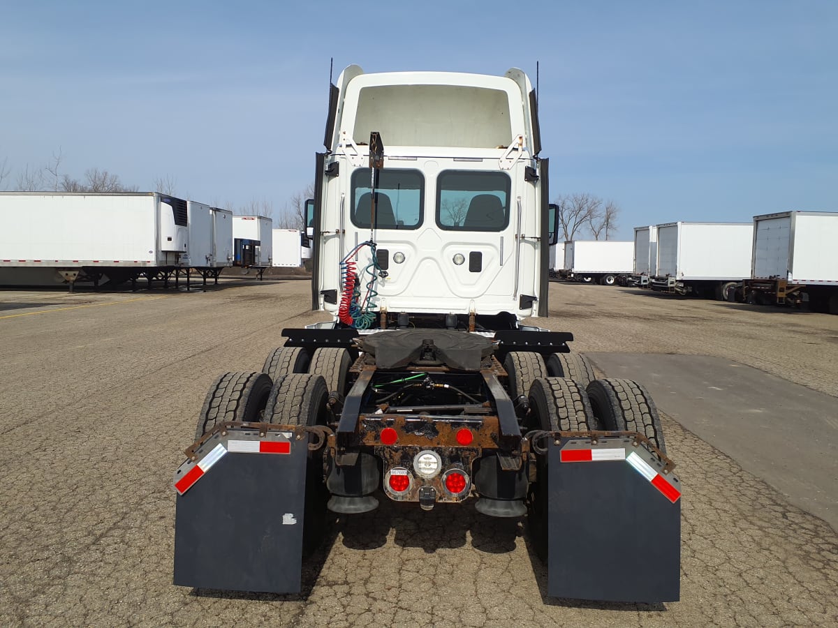 2017 Freightliner/Mercedes CASCADIA 125 667689