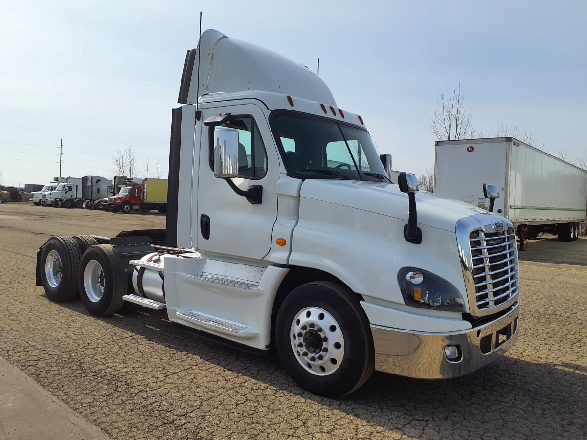 2017 Freightliner/Mercedes CASCADIA 125 667689