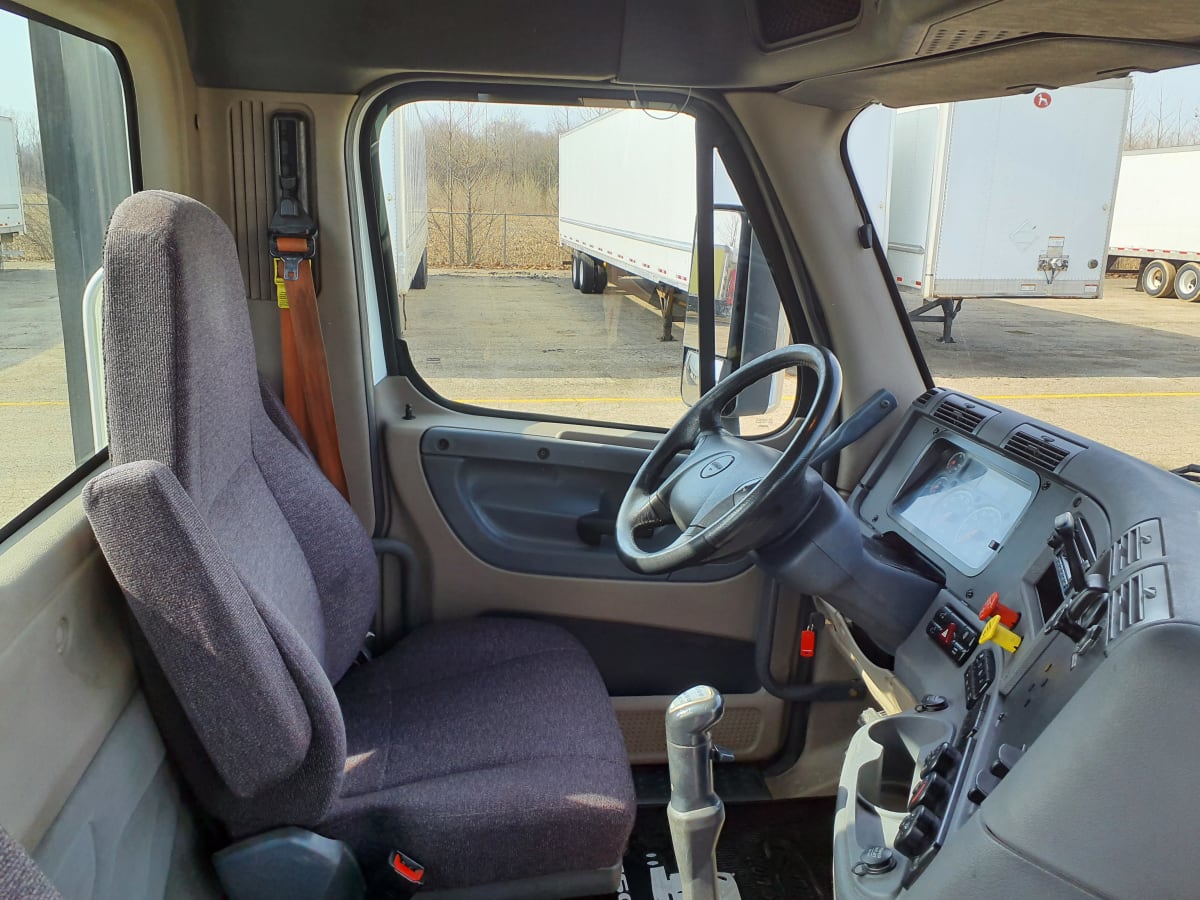 2017 Freightliner/Mercedes CASCADIA 125 667689