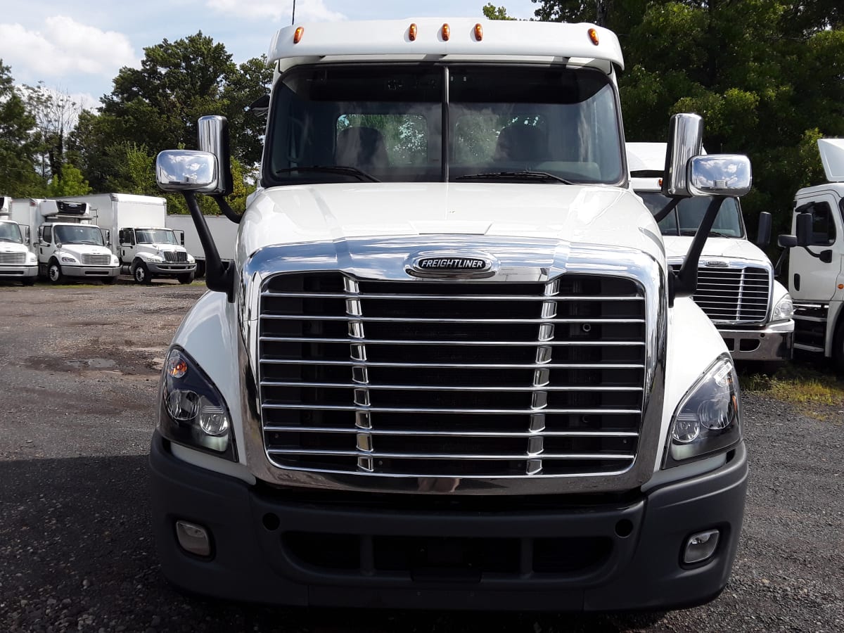 2017 Freightliner/Mercedes CASCADIA 125 667773