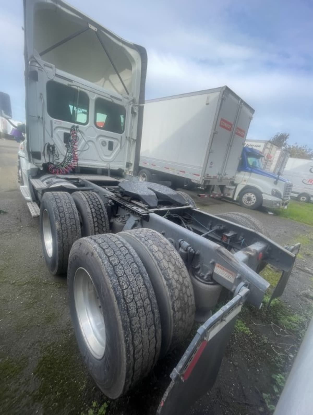 2017 Freightliner/Mercedes CASCADIA 125 667815