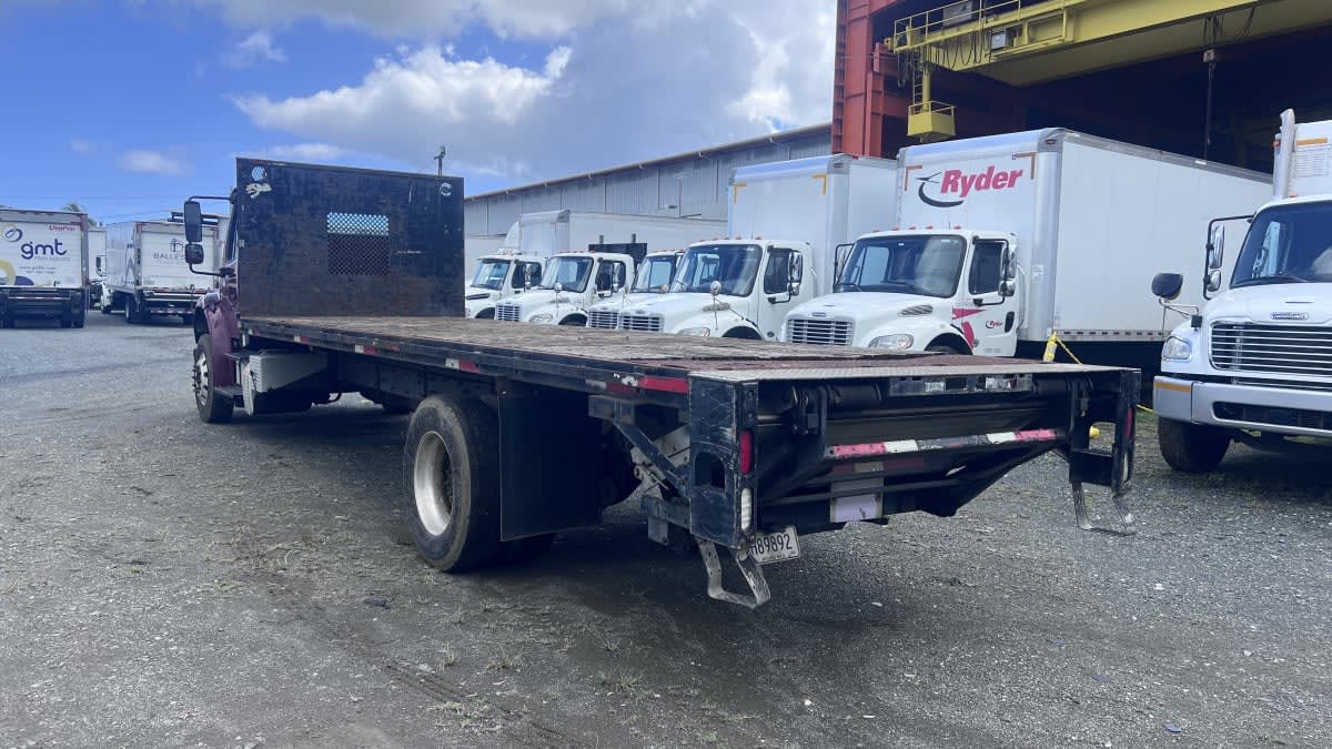 2017 Freightliner/Mercedes M2 106 667833