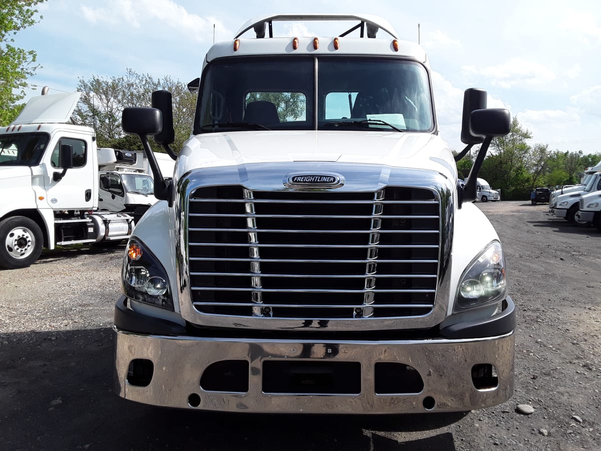 2017 Freightliner/Mercedes CASCADIA 125 668138