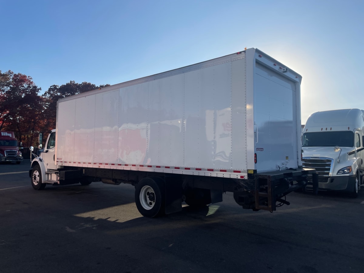 2017 Freightliner/Mercedes M2 106 668142