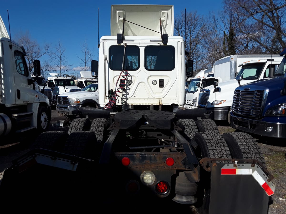 2016 Freightliner/Mercedes CASCADIA 125 668148