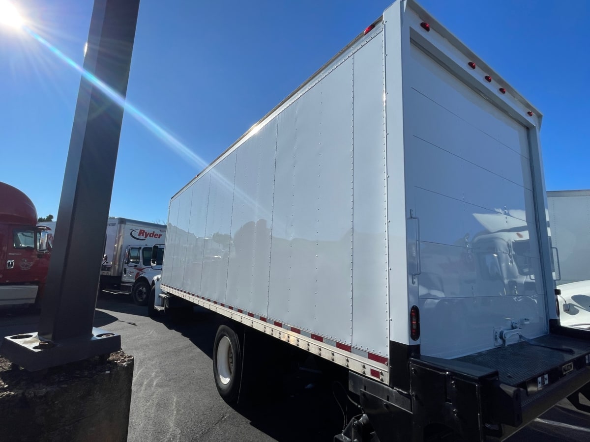 2017 Freightliner/Mercedes M2 106 668162