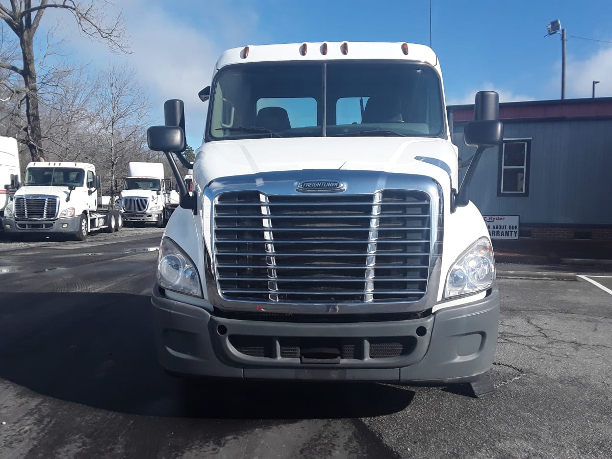 2017 Freightliner/Mercedes CASCADIA 113 668182