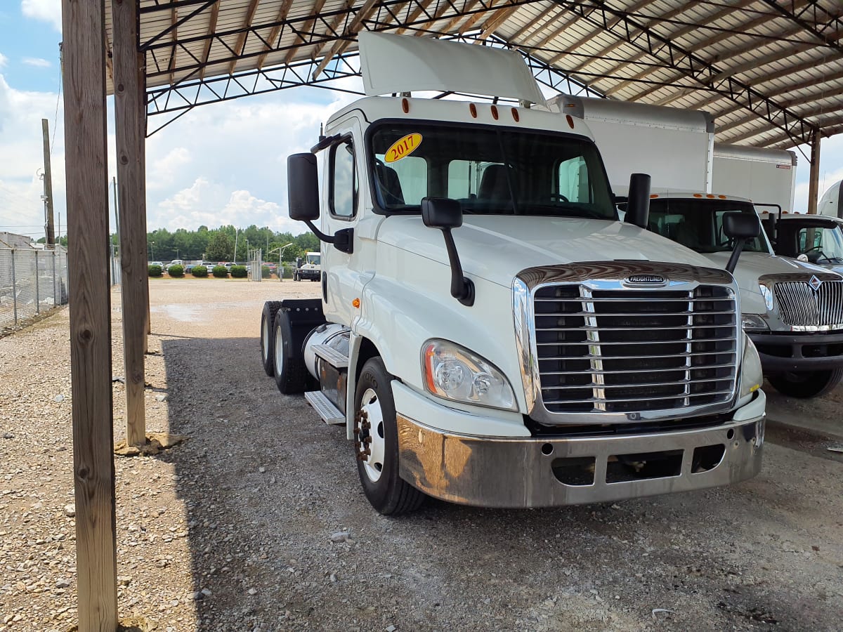 2017 Freightliner/Mercedes CASCADIA 125 668191