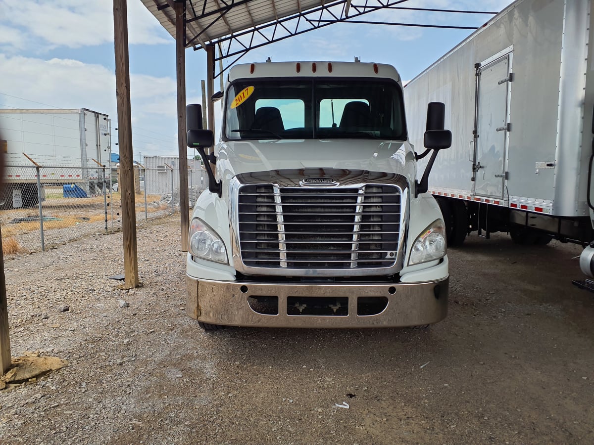 2017 Freightliner/Mercedes CASCADIA 125 668193