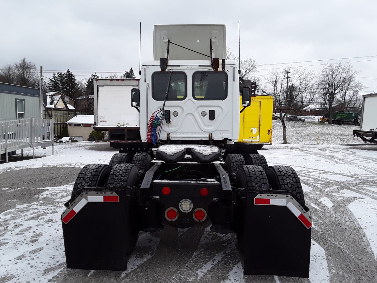 2017 Freightliner/Mercedes CASCADIA 125 668232