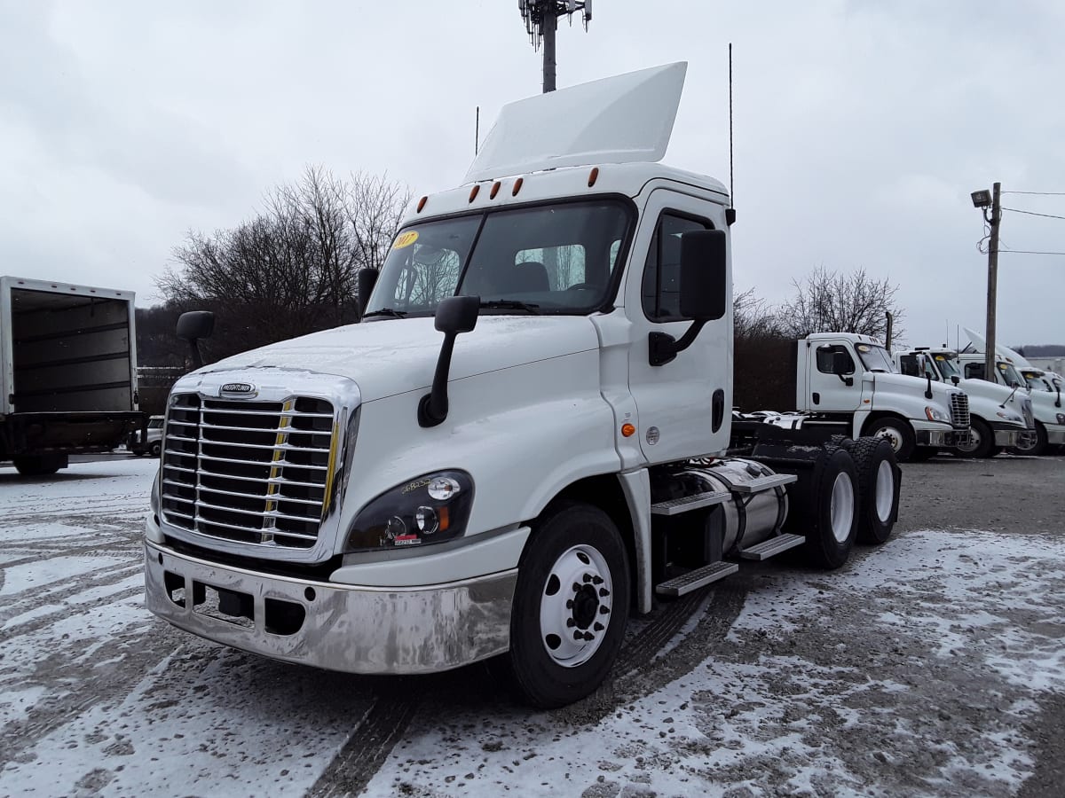 2017 Freightliner/Mercedes CASCADIA 125 668232