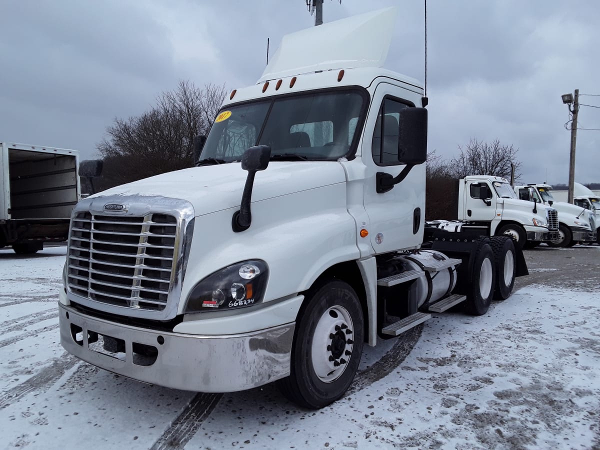 2017 Freightliner/Mercedes CASCADIA 125 668234