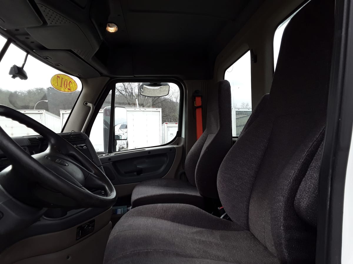 2017 Freightliner/Mercedes CASCADIA 125 668235