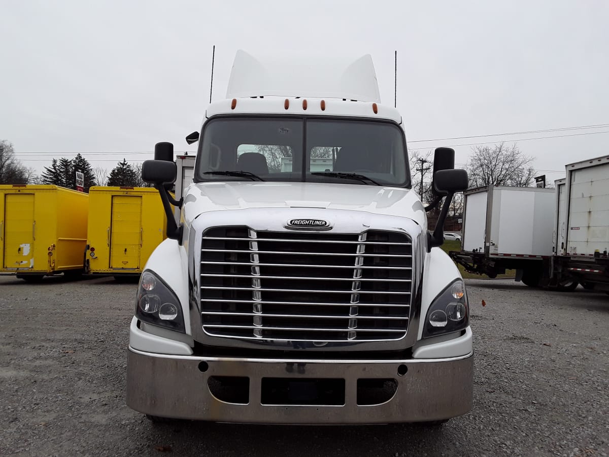 2017 Freightliner/Mercedes CASCADIA 125 668238