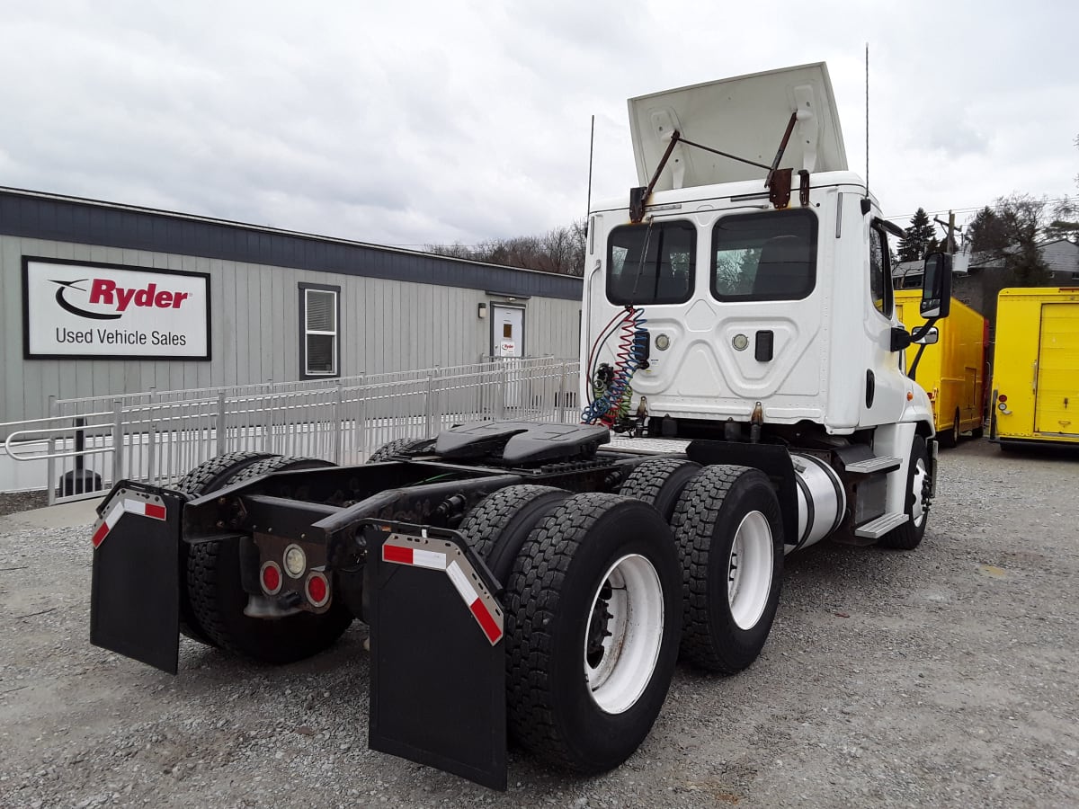 2017 Freightliner/Mercedes CASCADIA 125 668239